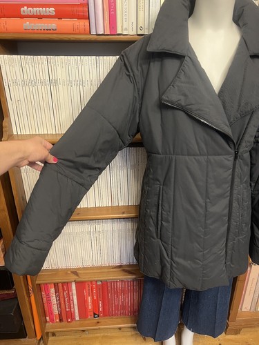 Abrigo Chaqueta Nina Ricci Vintage Años 90 Damas 10 12 Acolchado Gris Ajustado Cuadrado Plumón - Imagen 6 de 16