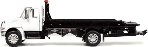 JADA 34040 INTERNATIONAL DURASTAR 4400 FLAT BED TOW TRUCK 1/24 DIECAST MODEL - Picture 8 of 11