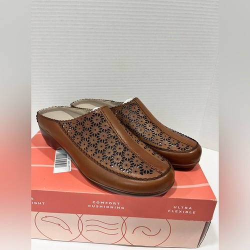 NWT Easy Spirit Dusk Clog Slip-On Shoes – Medium Brown, Size 9M - Picture 2 of 7