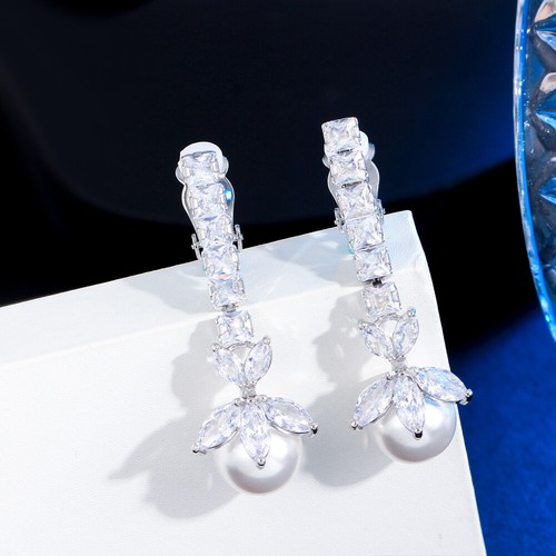 Cubic Zirconia Amerian Crystal Leaf Pearl Dangle Earrings Non Piercing for Women - Picture 11 of 13