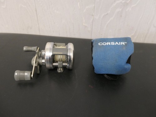 Used Shimano Corsair CS200 Round Baitcasting Reel