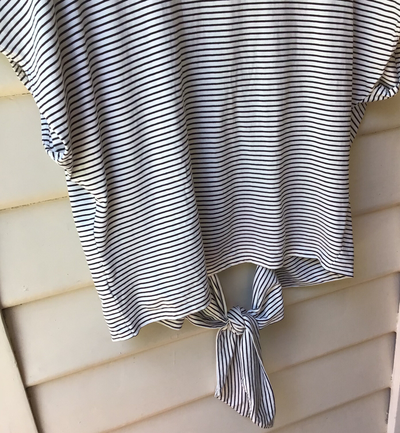 COUNTRY ROAD Ivory Top Cutaway Back 100% Cotton Black Stripe S 10 Blouse As New - Picture 5 of 9