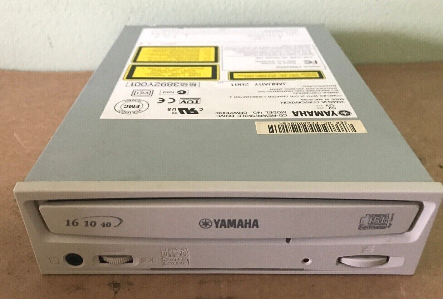 Yamaha CRW 2100S SCSI 50PIN Cdrw Cd-Rw Burner Cd-Writer 40/16/10
