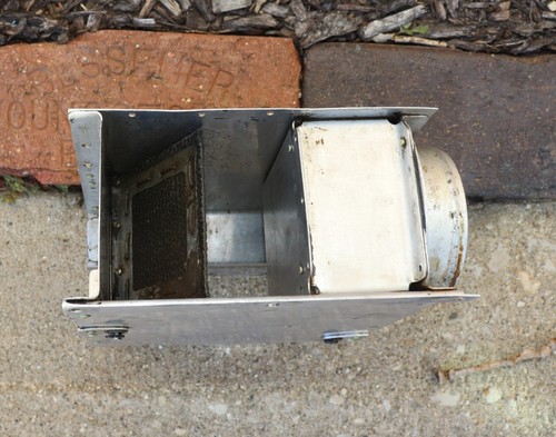 1950's 1960's Beech Bonanza Airbox, PN 35-550026-26 - Imagen 7 de 10