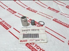 NEW GENUINE OEM TOYOTA TPMS SENSOR TIRE PRESSURE VALVE FIT KIT 04423-0C170 0E010