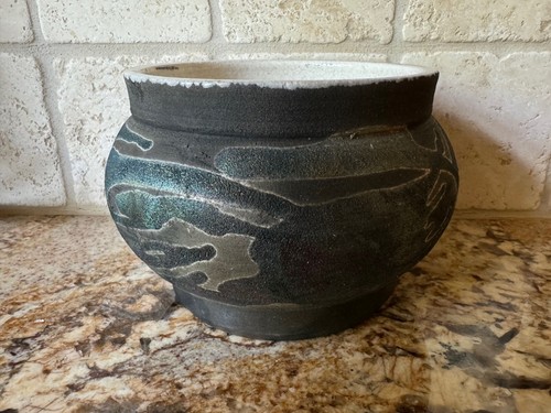 Artisan Raku Pottery Bowl Vase Hawaii Signed Lovein 4" x 5.75" - Picture 3 of 7