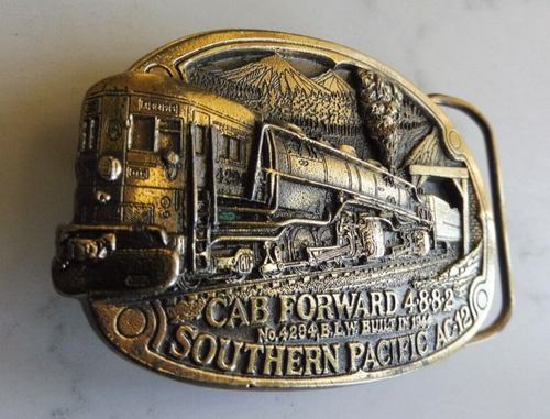 VTG  SOUTHERN PACIFIC CAB FORWARD 4-8-8-2 MADE IN USA BRASS BELT BUCKLE TRAIN - Picture 3 of 8