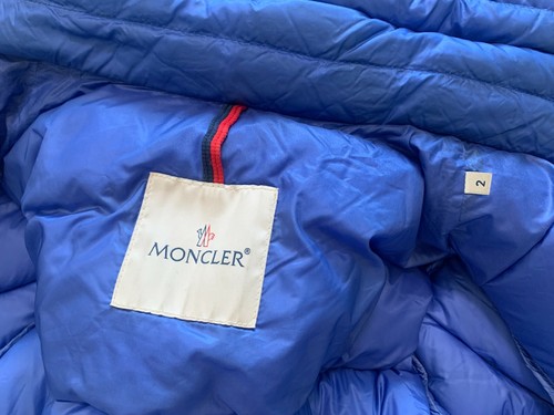  Auténtico abrigo chaqueta acolchada con capucha para hombre MONCLER JEANBART - Imagen 9 de 12