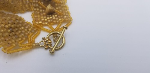 Vintage Gold Color Beaded Mesh Bracelet W/ Small Shell Like Accents & Toggle - Picture 8 of 9