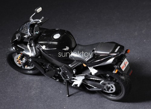 Maisto YAMAHA YZF-R1 Black Motorcycles 1/12 Scale Diecast - Picture 2 of 6