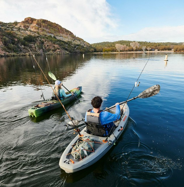 Lifetime Tamarack Angler 10 ft Fishing Kayak (Paddle
