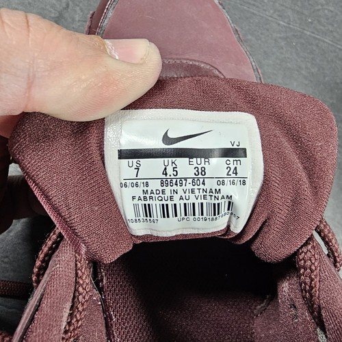 Size 7 - Nike Air Max 90 Burgundy With Metalic - 896497-604 - Picture 11 of 11