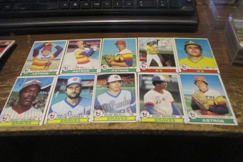 100 '70s Topps baseball cards '70 '71 '72 '73 '74 '75 '76 '77 '78 '79 Valentine - Picture 5 of 10
