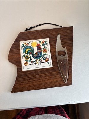 Wood Tile Hanging Cheese Cutting Board Knife Rooster Floral Folk Art MCM Vintage