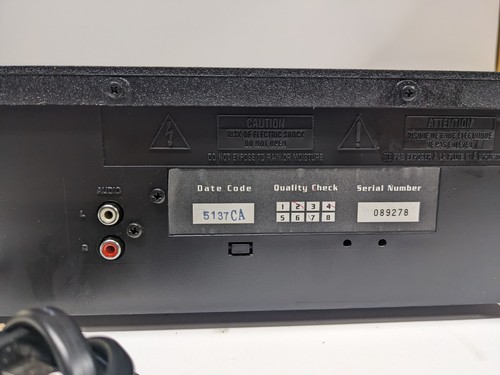 KLH DA1402 5-Disc Stereo CD Changer/Player - Fully Functional - Picture 7 of 7