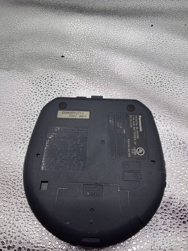 Vintage Frutiger Aero Panasonic Portable CD Player Model SL-SX390 - WORKING! - Picture 2 of 3