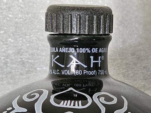 Decantador Vacío Tequila Calavera Azúcar Negra KAH Añejo, 750 ml México Día de Muertos - Imagen 6 de 14