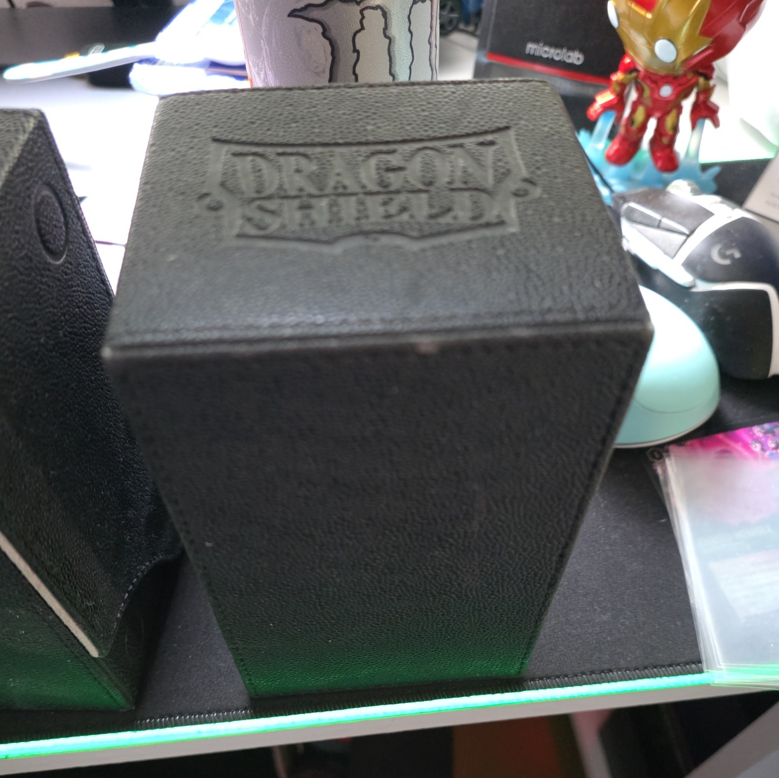 Arcane Tinman Dragon Shield: Nest Plus Deck Box - Black & Red