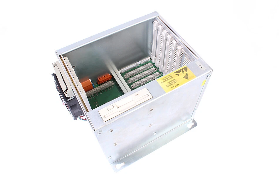 MEGATEC VME RACK 5 SLOT VMERACK 5SLOT 3518219 3518219 RACK ID221583