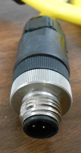 TELEMECANIQUE SGA-8072 MAGNET ACTUATED PROXIMITY SWITCH N.O. 0135 - Picture 4 of 5