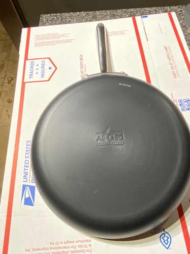 All-Clad Nonstick Anodized Essential 10 1/2 Inch Fry Pan Skillet New No Box - Picture 6 of 12