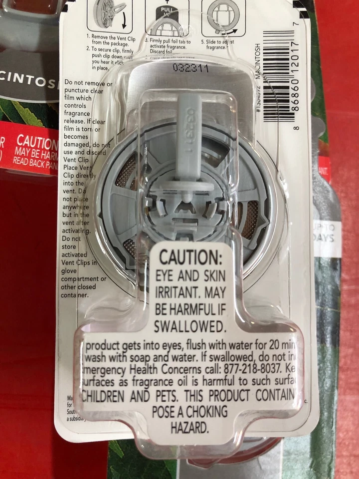 LOT OF 4 YANKEE CANDLE MACINTOSH SMART SCENT VENT CLIP LASTS UP TO 30 DAYS EACH - Image 4 of 4