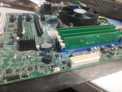 Płyta główna Supermicro x10sae I7 4770s 4 rdzenie 8 gwintów 16gb RAM przemysłowa - Zdjęcie 4 z 4