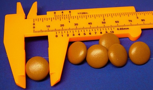Set of 6 MADE IN USA Tan color SOFT LEATHER BUTTONS for jackets or upholstery - Picture 7 of 8