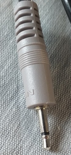 Original Micro Scalextric Hand Controllers x2 Tested 2.5 Jack Plug PreLoved - Picture 10 of 10