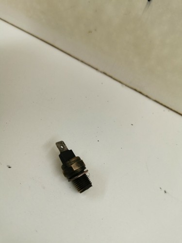 SENSORE TESTATA PIAGGIO BEVERLY 200 2002 2003 2004 - Picture 1 of 2