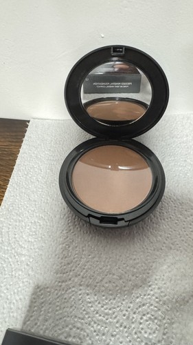 Cover FX Pressed Mineral Foundation Compact L2 - Picture 3 of 7