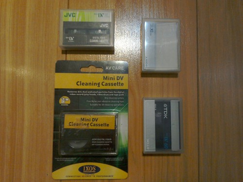 JVC Video Camera GR-DVL20 Mini DV PAL 160x Digital Zoom - VGC 2 x Battery +Mains - Picture 17 of 19