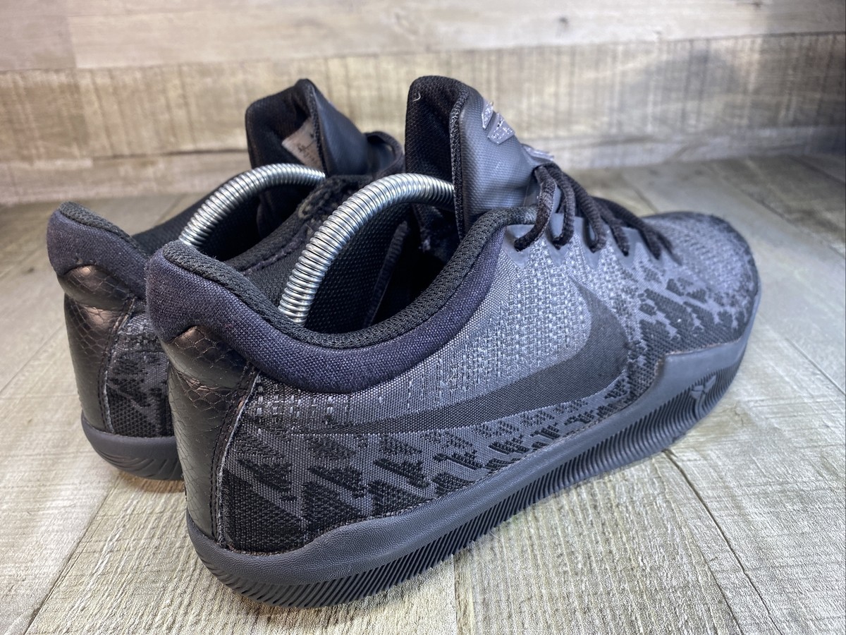 Kobe mamba top rage size 6