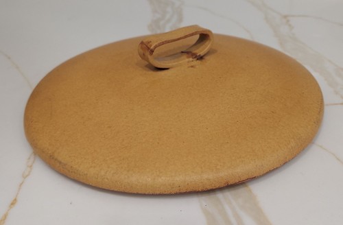 Bennington Potters Covered Bowl w/ Trivet 1629 tray casserole pottery earthenare - Picture 16 of 24