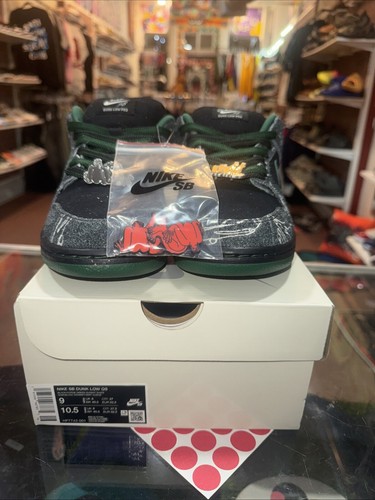 Nike SB Dunk Low x THERE Skateboards New Sz 9 - Picture 2 of 10