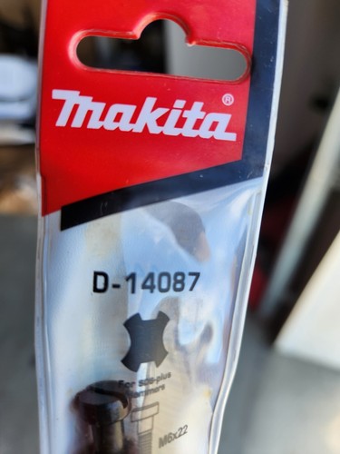 Makita SDS-PLUS Chuck Adapter D-14087 for rotary hammer drill