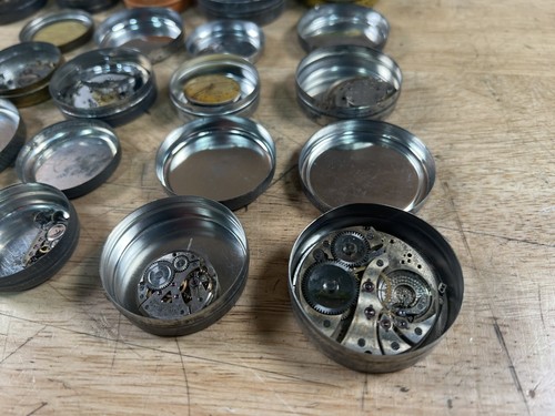 Vintage Nachlass frische Uhrmacher Konvolut 15 Taschenuhrwerke/Teile  - Bild 10 von 16