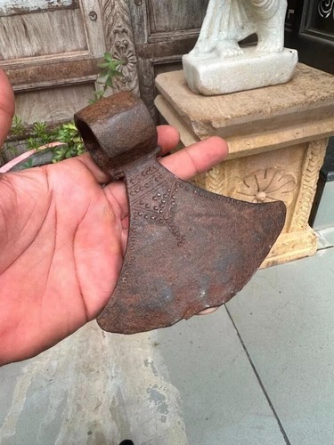 1700's Antique Old Original Iorn Hand Forged Carved Mughal Axes Royal Head Axes - Picture 11 of 13