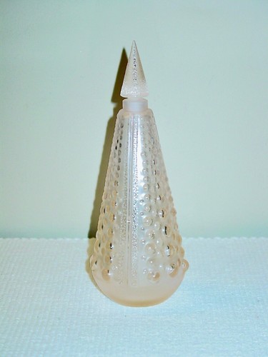 in box signed Lalique France perles crystal perfume bottle pinkish-tan 7 inch - Picture 1 of 6