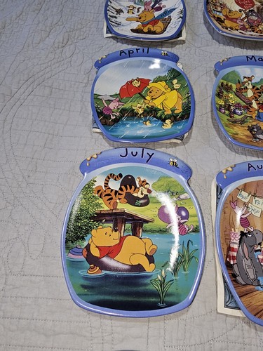 Juego completo de platos Bradford Disney Winnie the Pooh todo el año 12 meses - Imagen 9 de 21