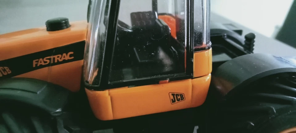 Britains 1:32 -  JCB FASTRAC 3185 - 131380 - Immagine 3 di 4