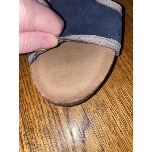 Naot Fiona Blue & Beige Nubuck Wedge T-Strap Sandal Size EU 38 US 7 - Picture 7 of 9