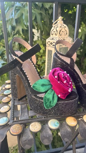Betsey Johnson Glitter Platform Heels ๐น Rose Pearl Accent Sandals Black 7.5 - Picture 13 of 14
