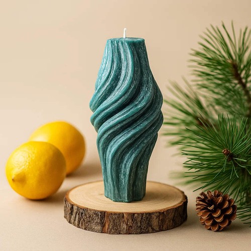 VOSK Handmade Candle - Vortex Candle, Emerald Forest, Leaves (Small) - Picture 4 of 7