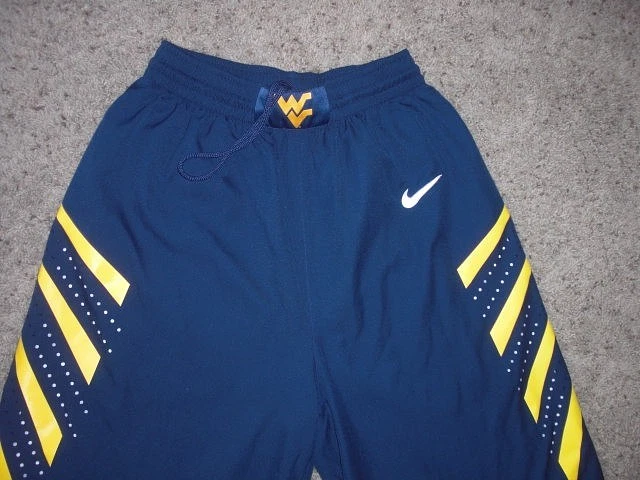 WEST VIRGINIA Nike authentic Dri Fit SHORTS men's Small - Image 2 of 4