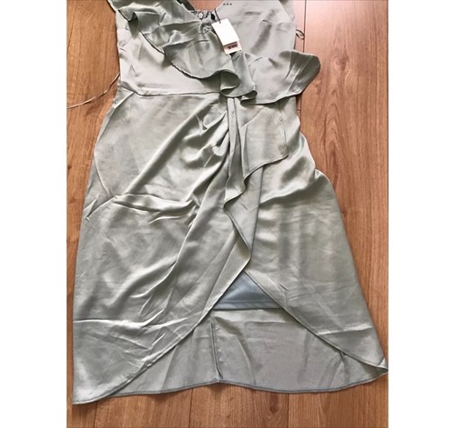 New Abbey Clancy x Lipsy Size 16 Green Satin One Shoulder Ruffle Pencil Dress - Picture 4 of 7
