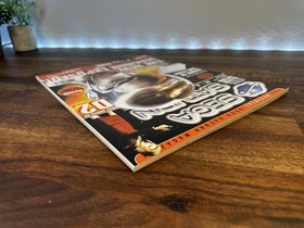 Sega Saturn Magazine Dreamcast Issue 33 July 1998 Machine Exposed