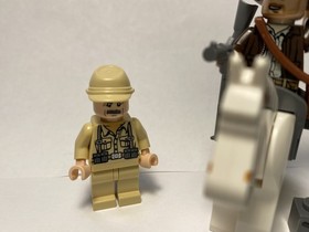 LEGO Indiana Jones: Race for the Stolen Treasure MiniFigures and Misc  (7622)