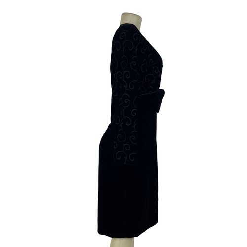 Vestido midi vintage Maggy London negro con lazo bordado manga larga talla 10 - Imagen 2 de 6