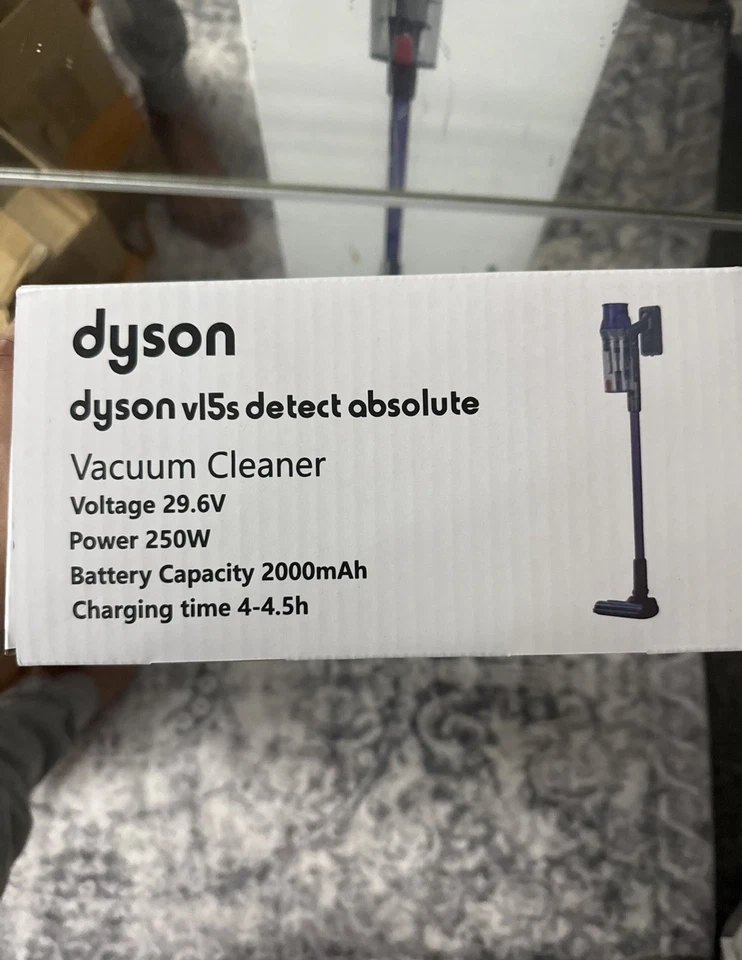 Dyson V15 Detect Absolute - Image 2 of 3